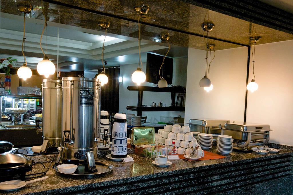 Hotel Bristol Metropolitan Curitiba Centro Extérieur photo